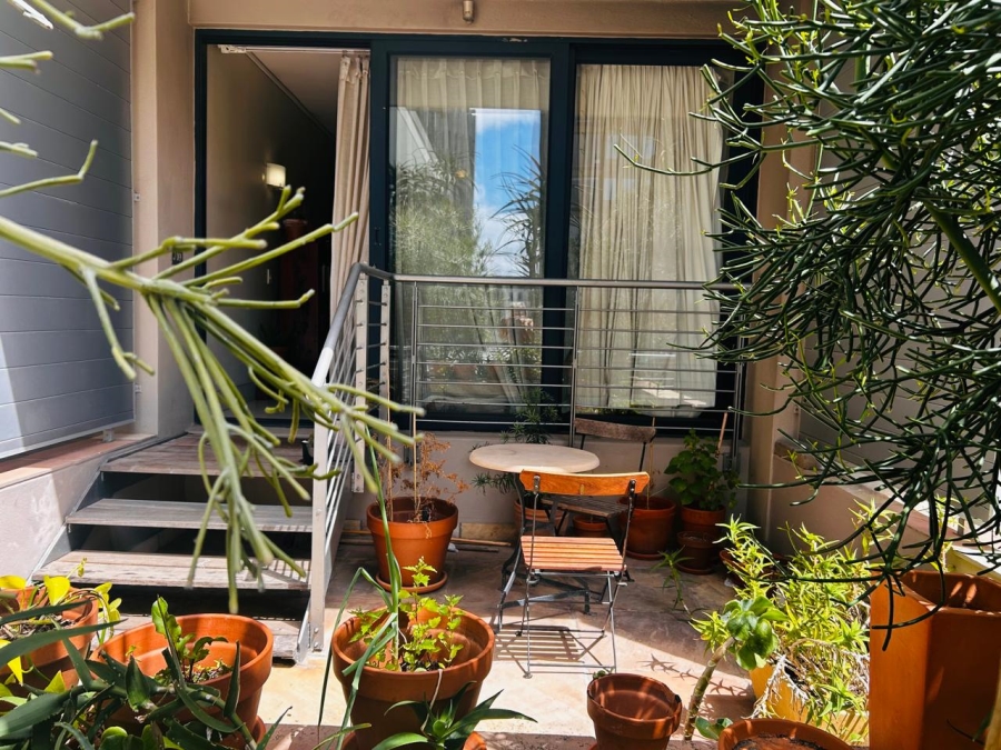 2 Bedroom Property for Sale in Cape Town City Centre Western Cape